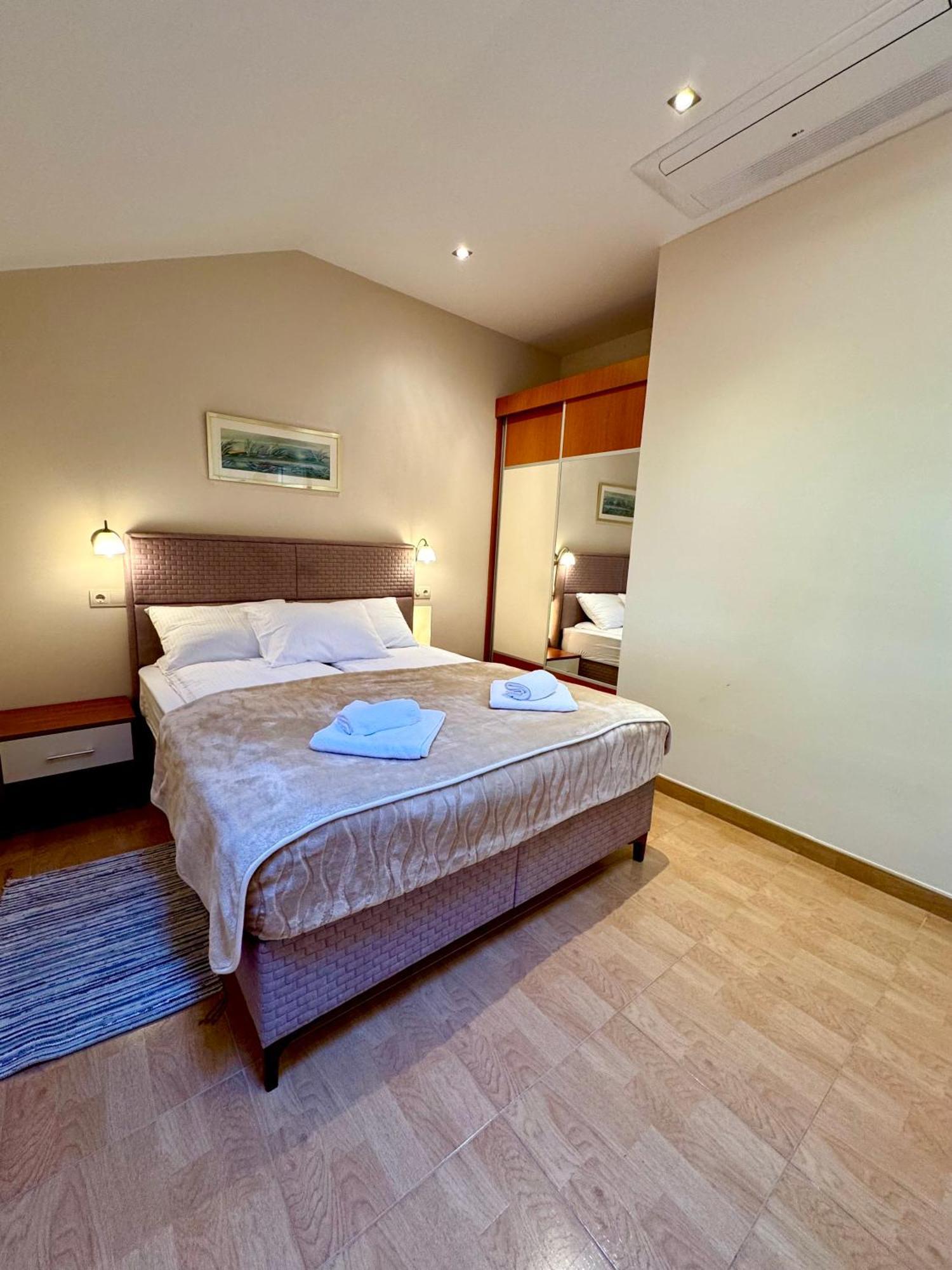 Apartments Radonicic Kotor Exterior foto