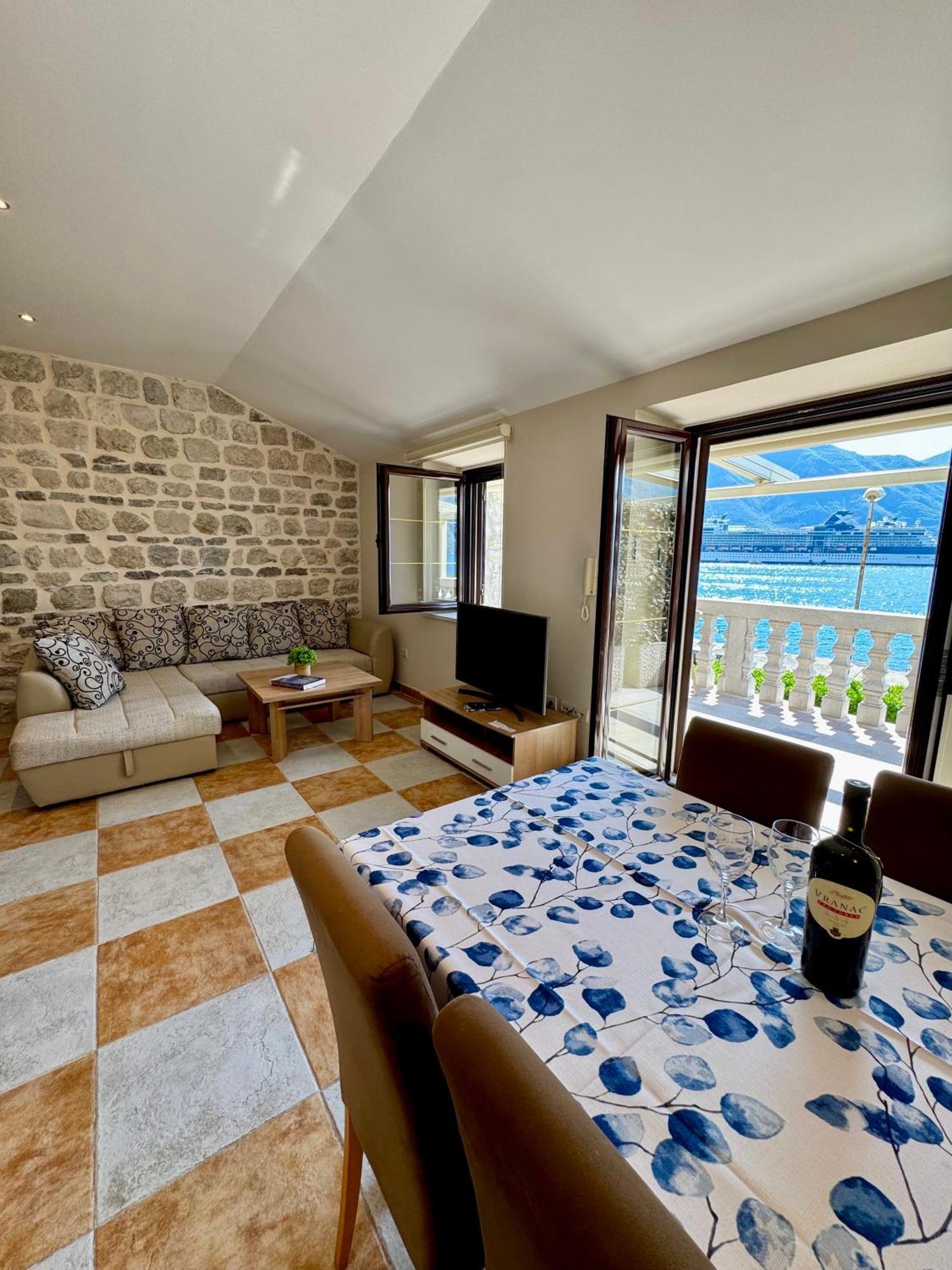 Apartments Radonicic Kotor Exterior foto
