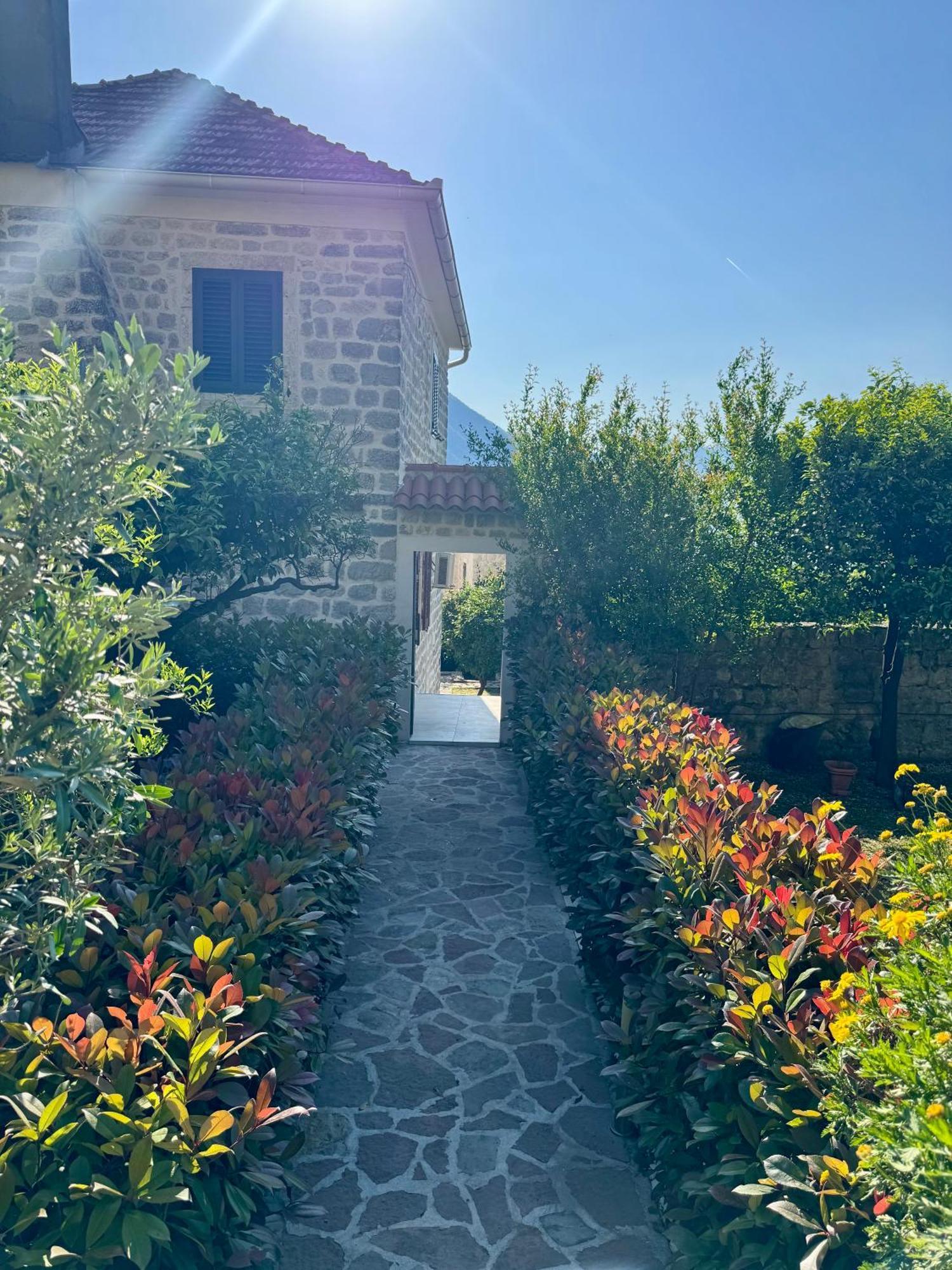 Apartments Radonicic Kotor Exterior foto